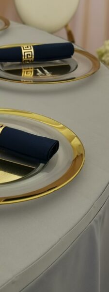 тарелка с золотом